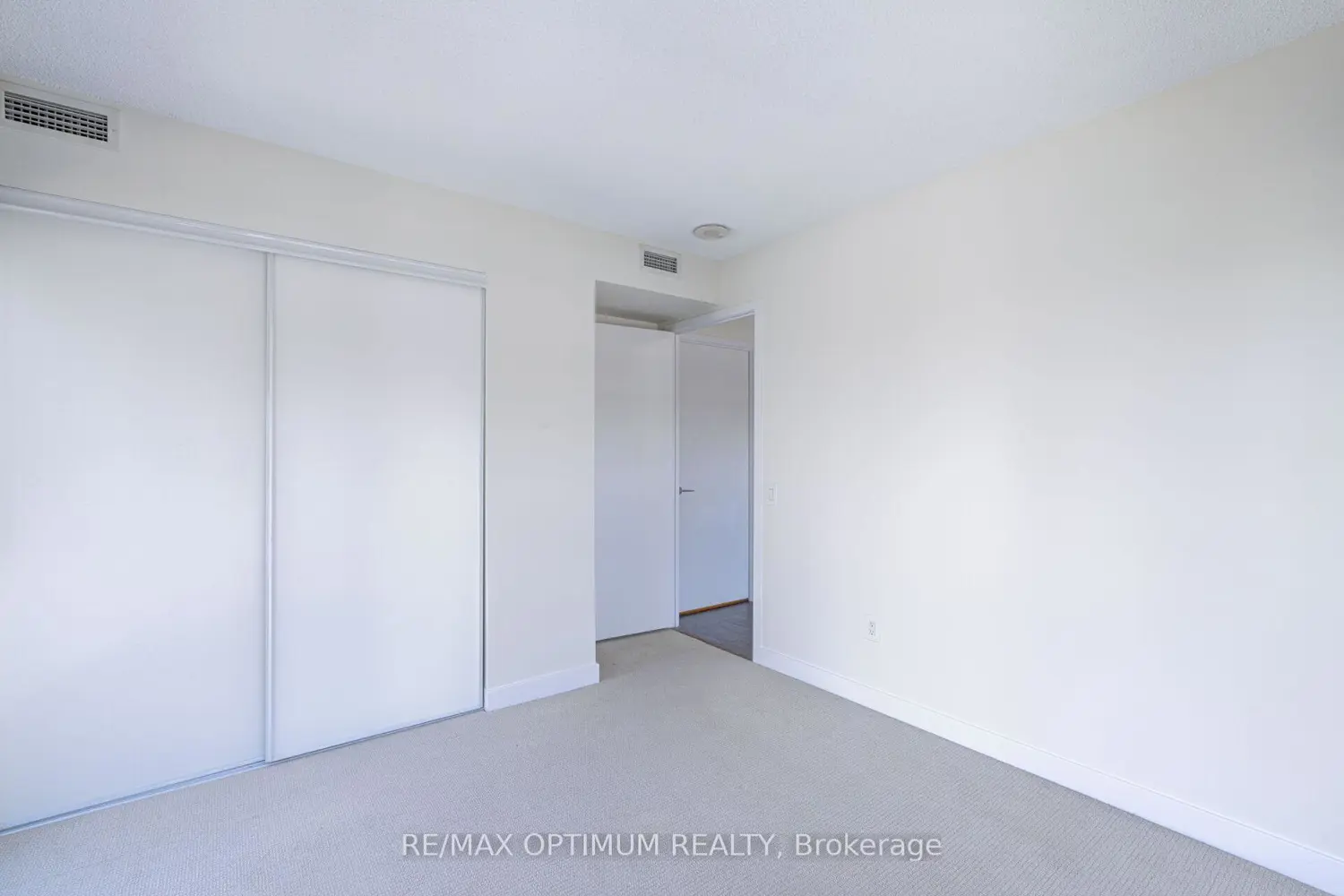 Additional image 5 of 121 Mcmahon Drive 1817