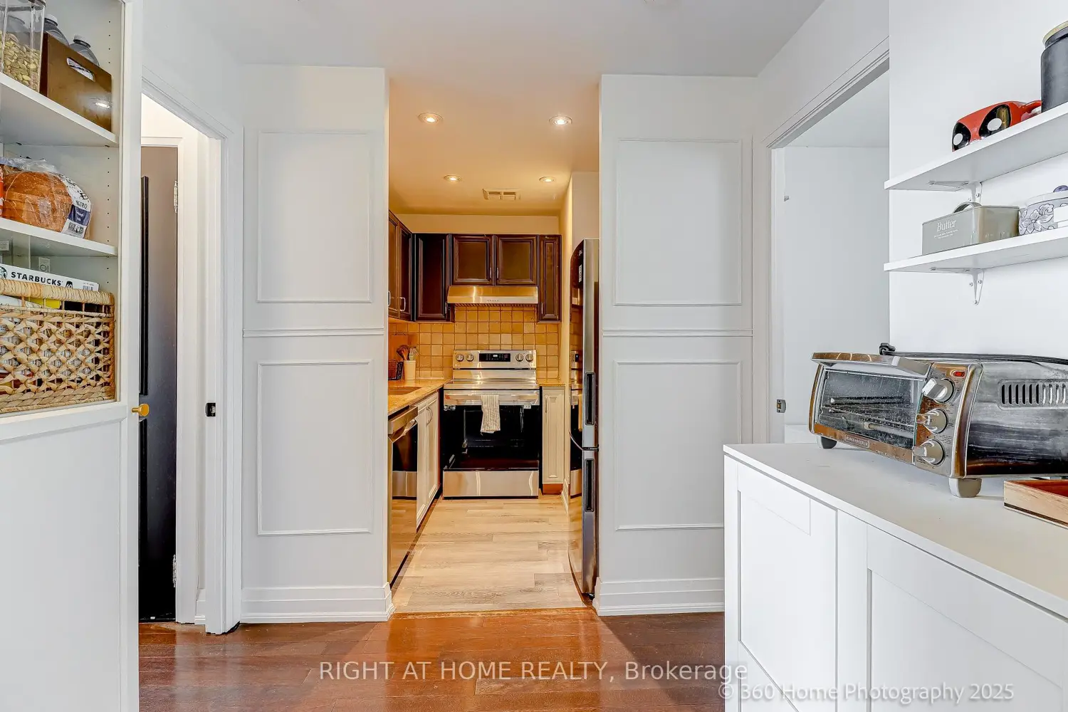 Additional image 8 of 2737 Keele Street 203