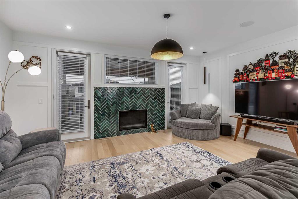 Additional image 2 of 44 Timberline Way SW, Calgary, AB, T3H0W3