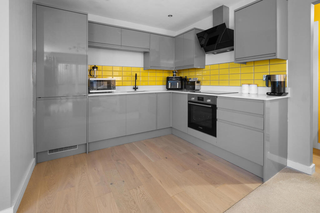 Additional image 4 of Flat 2, Rectory Court, 9 Old Rectory Lane B48 7SX