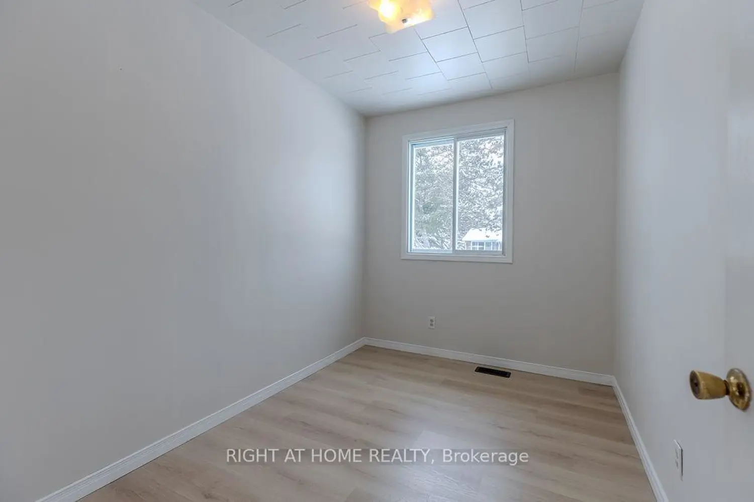 Additional image 15 of 28 Jackpine Street