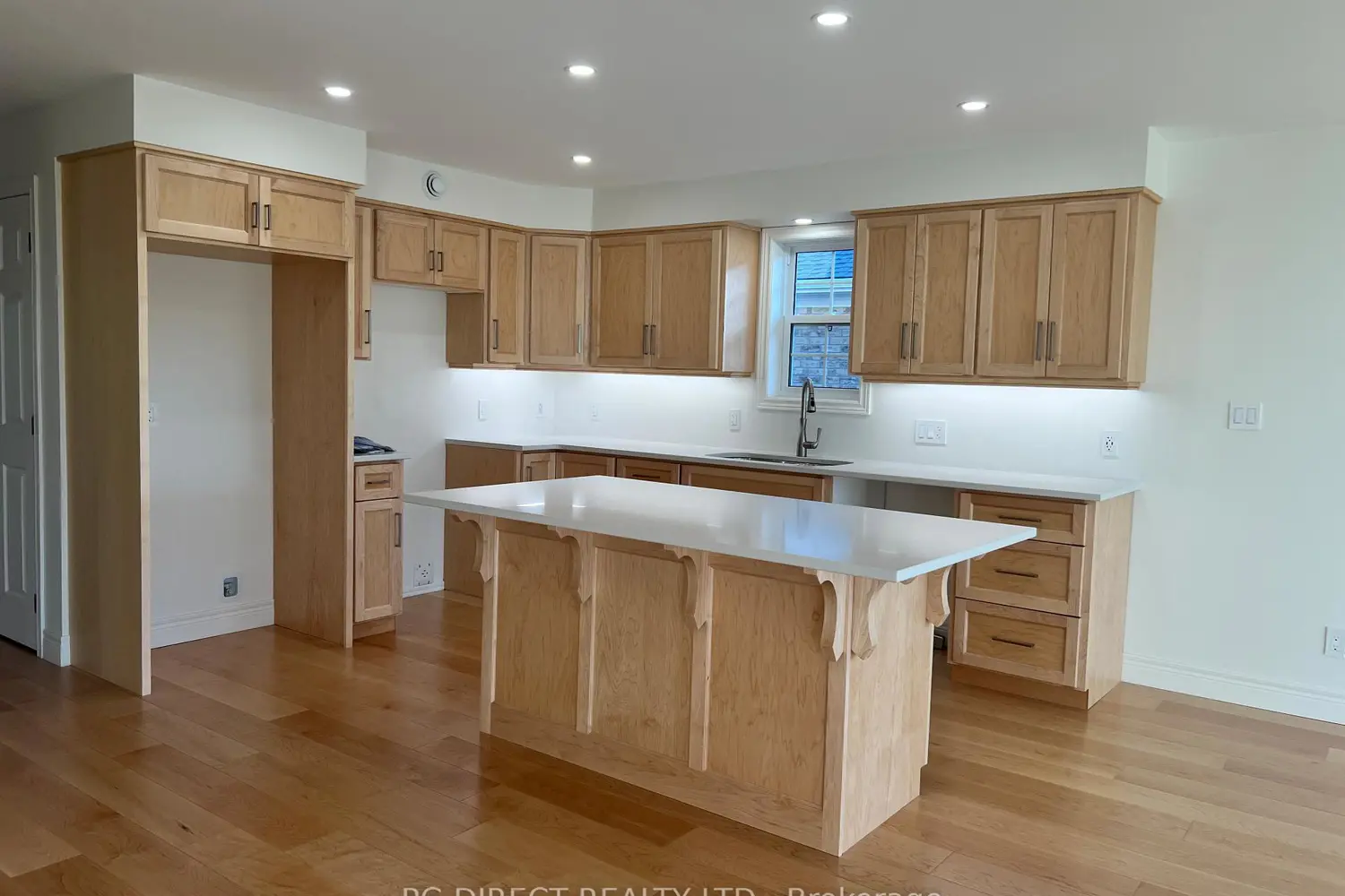 Additional image 13 of 241 Bethune Crescent