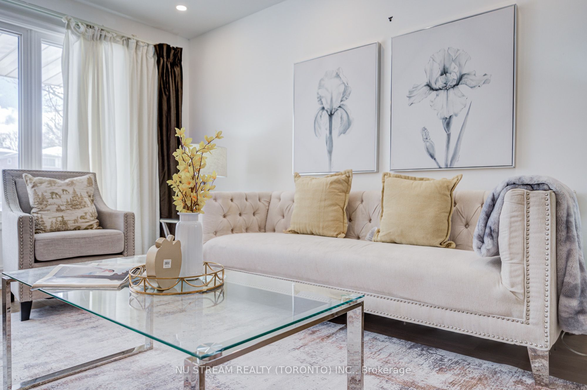 Additional image 4 of 8 Hemingway Crescent, Markham, ON, L3R 2A4