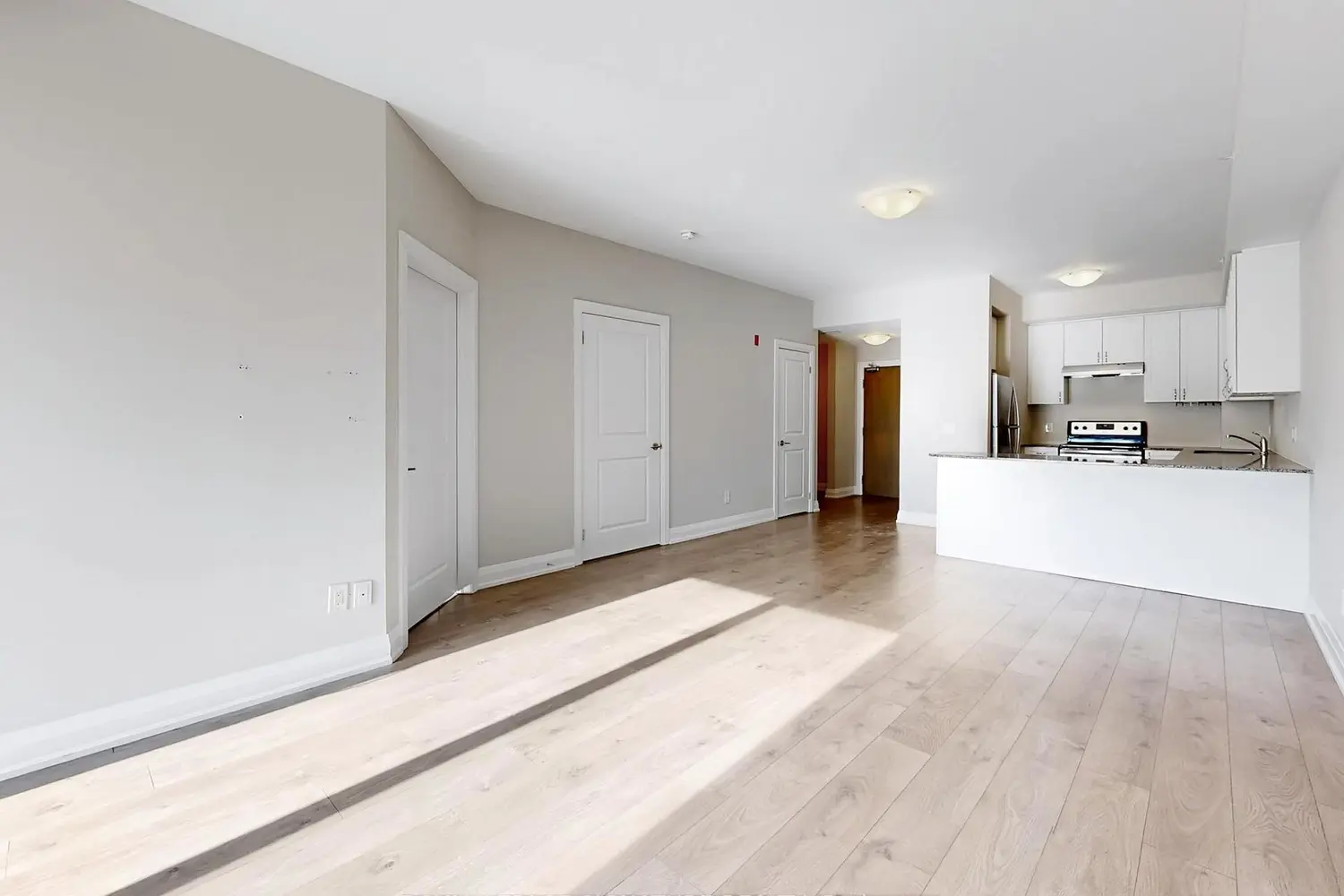 Additional image 7 of 481 Rupert Avenue 114