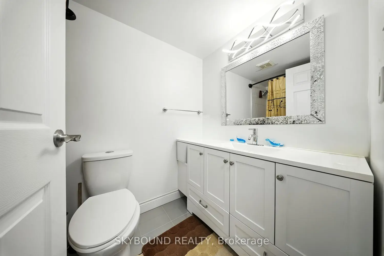 Additional image 15 of 355 Rathburn Road 1204