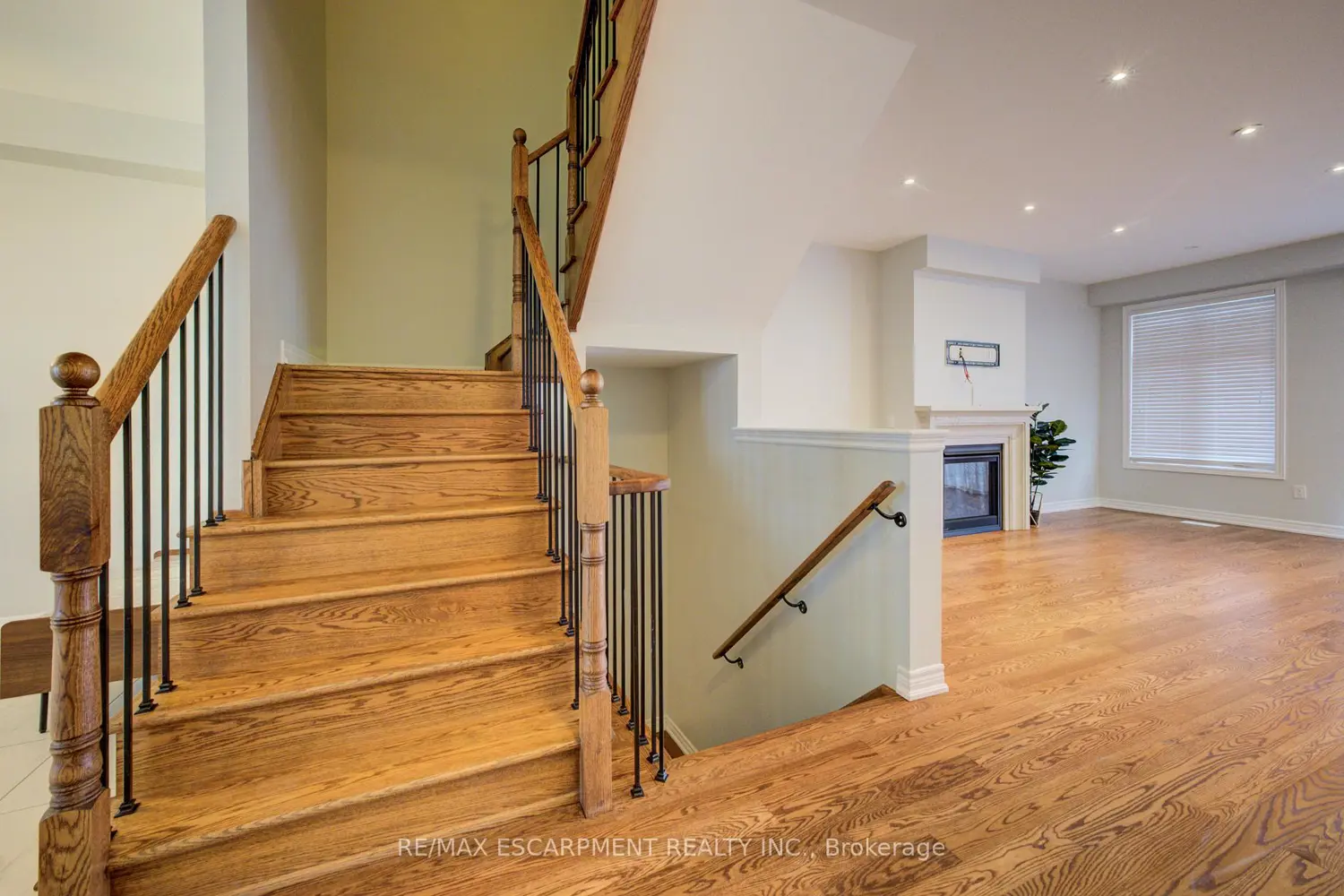 Additional image 5 of 2285 Khalsa Gate