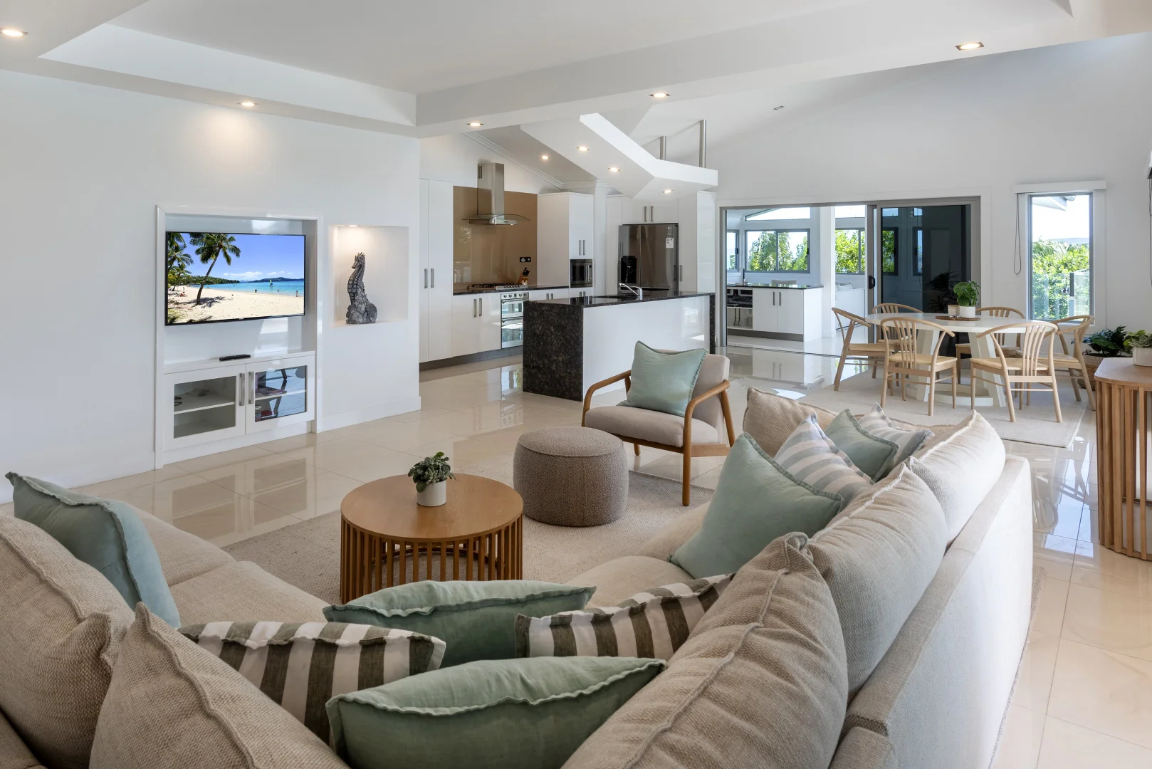 Additional image 3 of Jasmine/4 Dianella Close, Hamilton Island QLD 4803