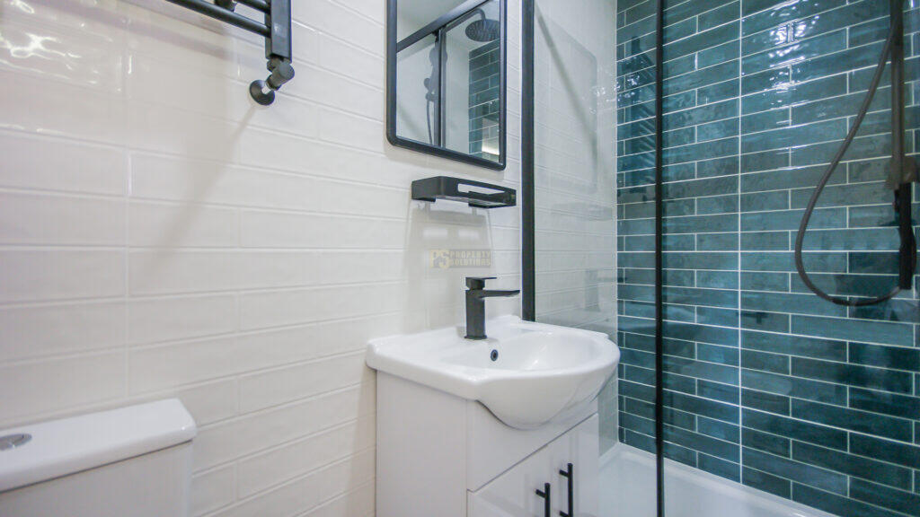 Additional image 14 of 258 Tiverton Road Flat 2