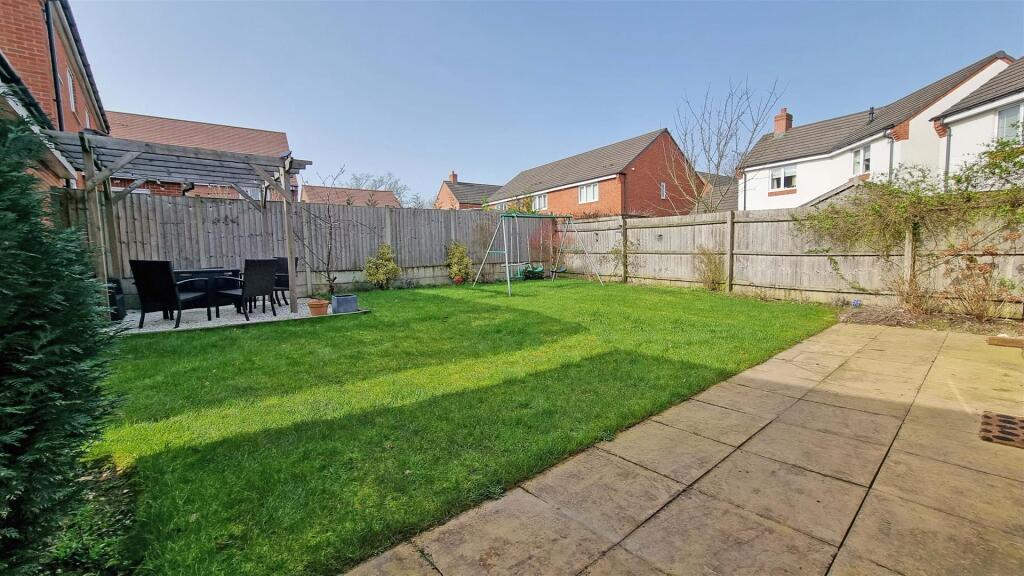 Additional image 18 of Burnham Road, Wythall