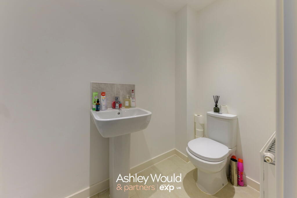 Additional image 17 of Rednall, B31 2GY