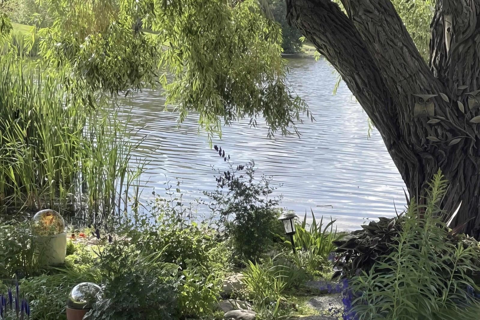 Additional image 8 of 116 Twin Brooks Cove NW, Edmonton, AB, T6J6T1