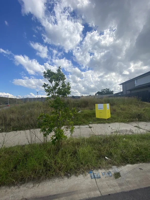 106 Floyd Street, Spring Farm NSW 2570