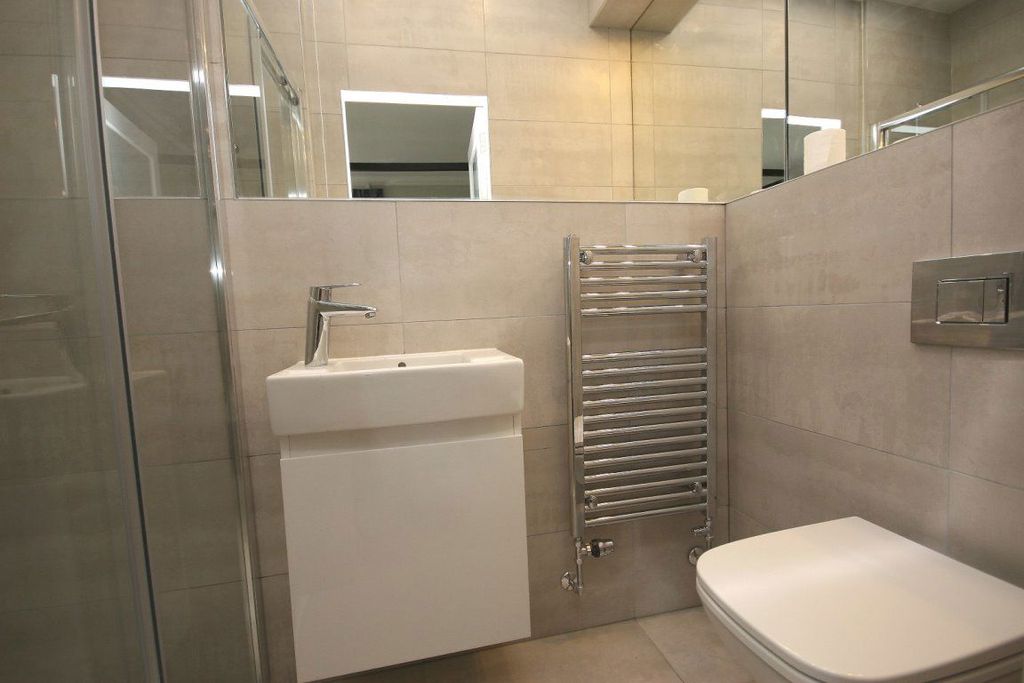 Additional image 24 of 6 bed detached house to rentLauriston Farm Road, Edinburgh EH4