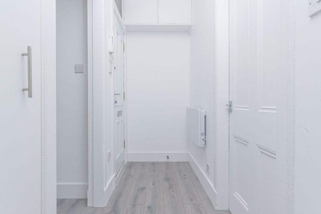 Additional image 10 of 1 bed penthouse to rentRoslin Street, Aberdeen AB24