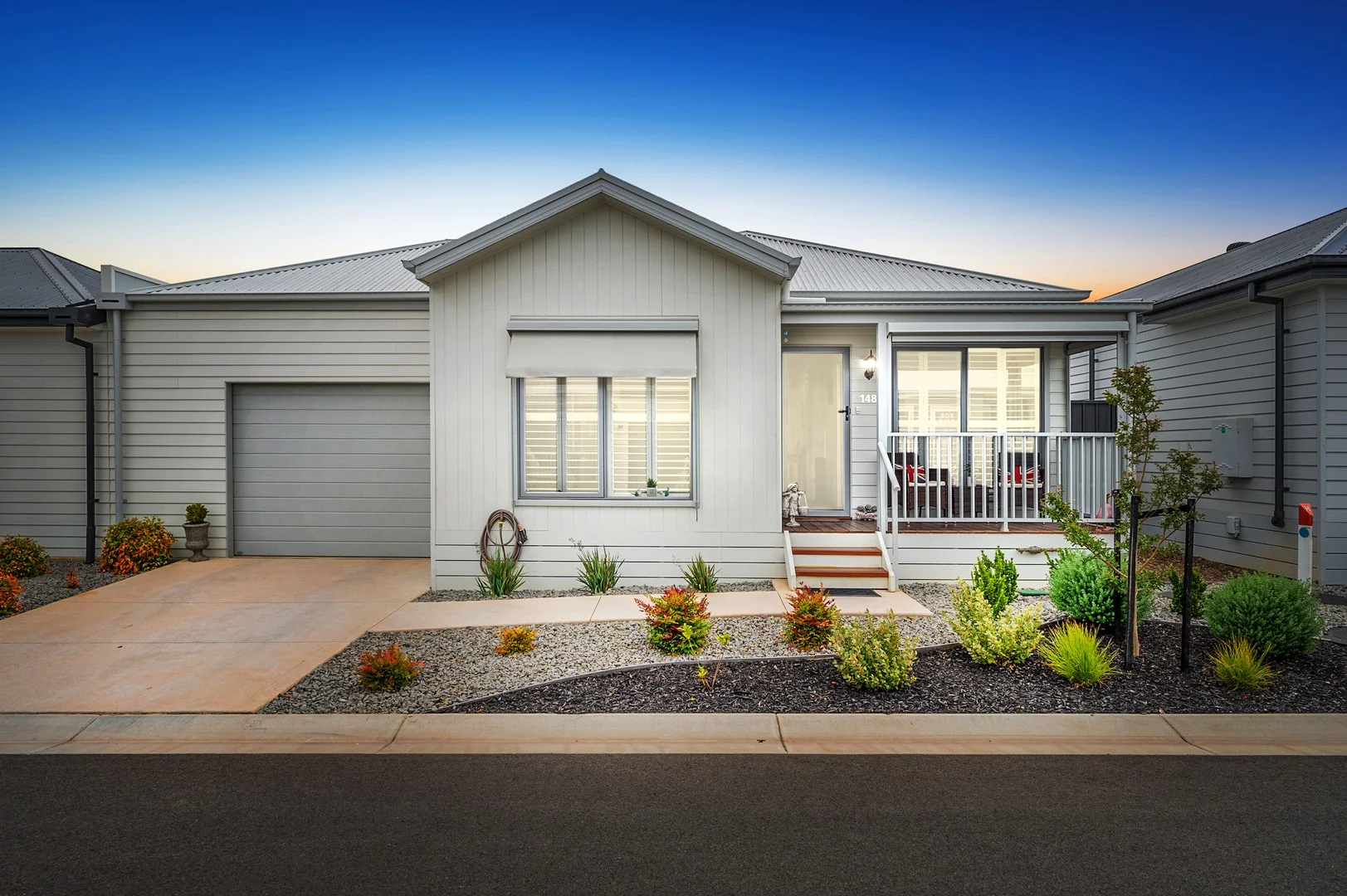 148 Damson Circuit, Deanside VIC 3336