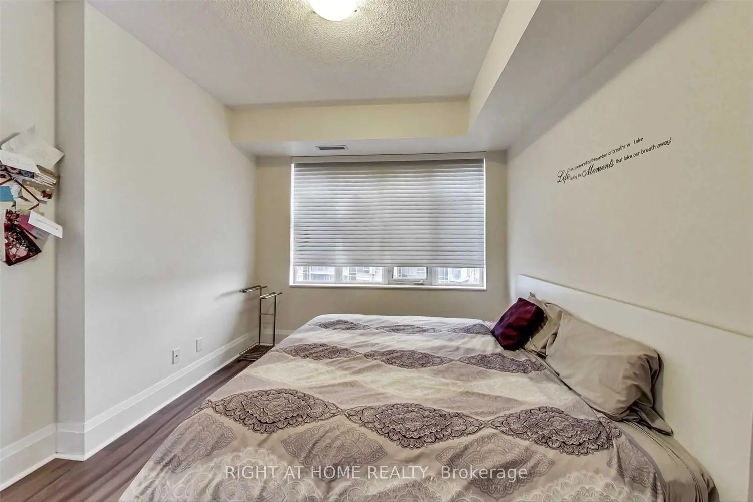 Additional image 8 of 100 Harrison Garden Boulevard 720