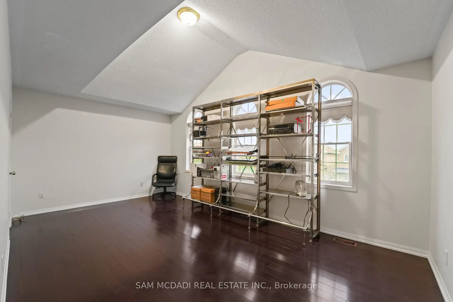 Additional image 11 of 3619 Waterfall Crescent