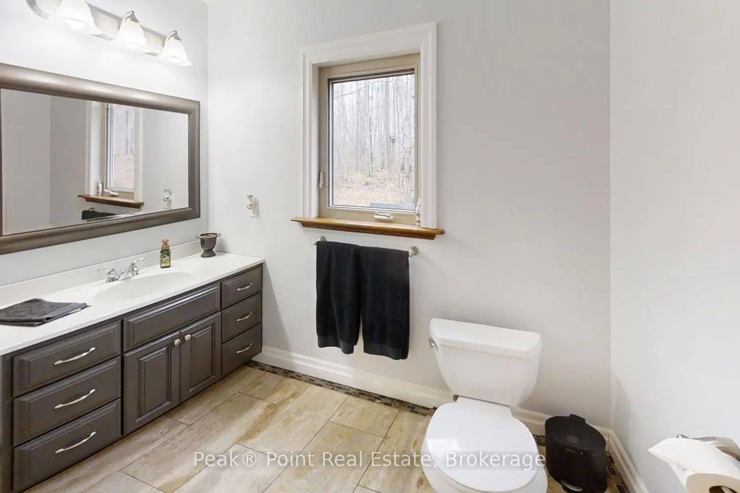 Additional image 9 of 179530 Grey 17 Road