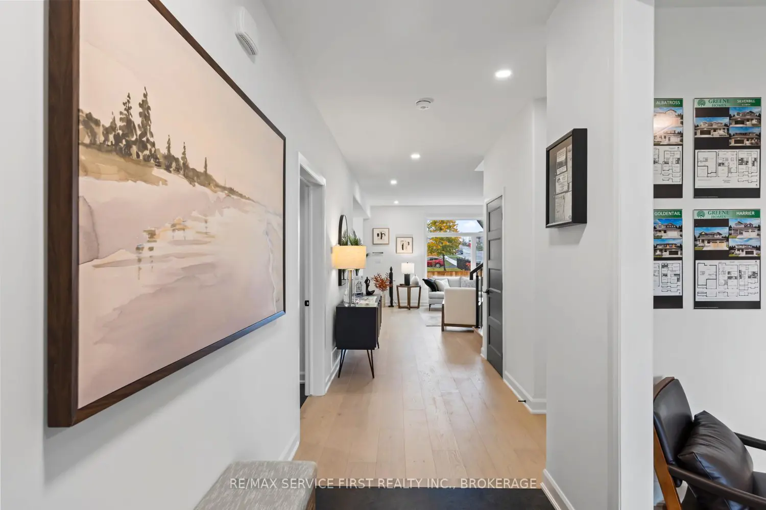 Additional image 2 of 1366 Woodfield Crescent