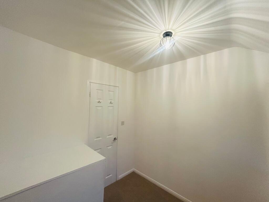 Additional image 8 of Field Lane