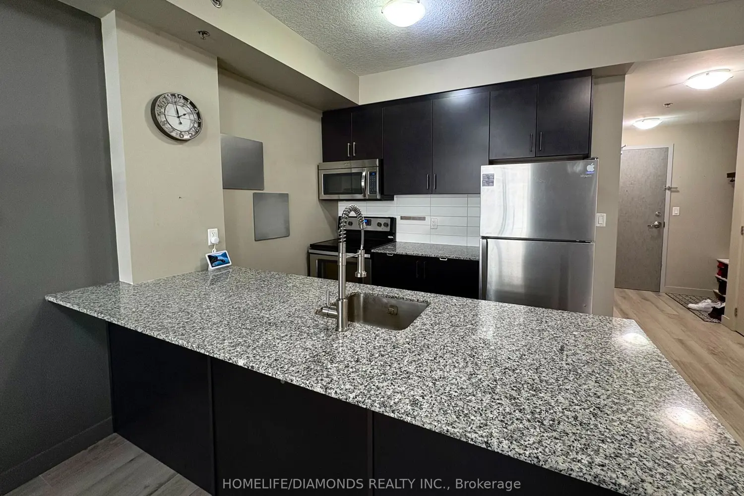 Additional image 9 of 150 Water Street 811