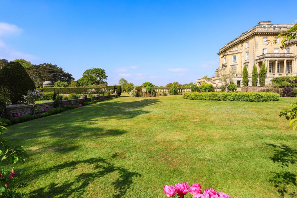 Additional image 22 of 2 bed flat to rentOttershaw Park, Ottershaw, Chertsey, Surrey KT16