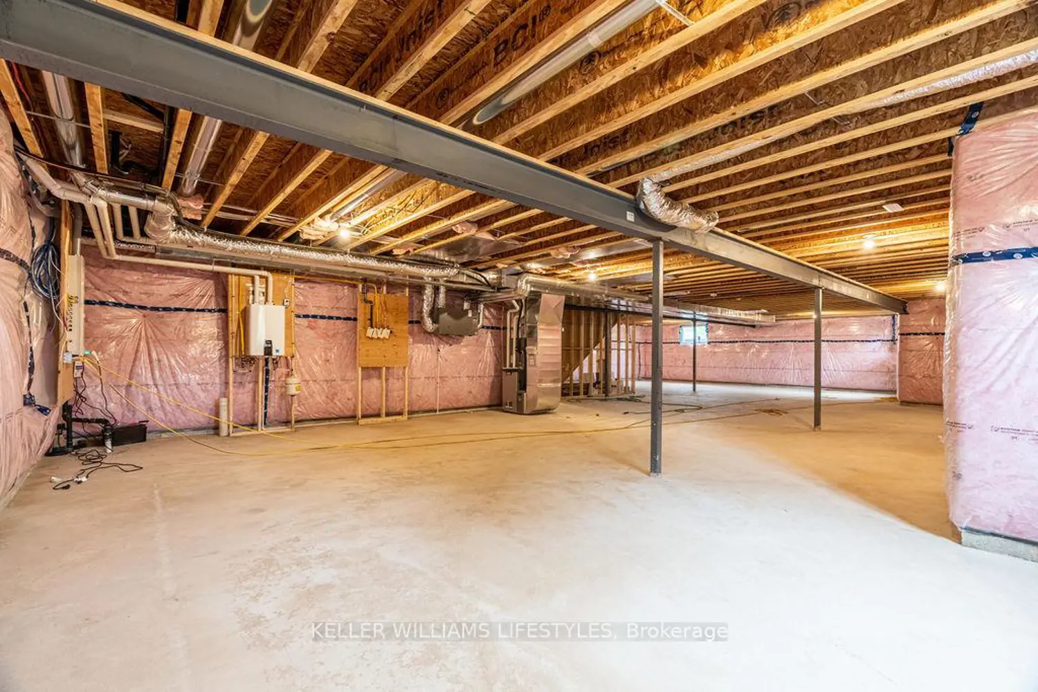 Additional image 16 of 52 East Glen Drive