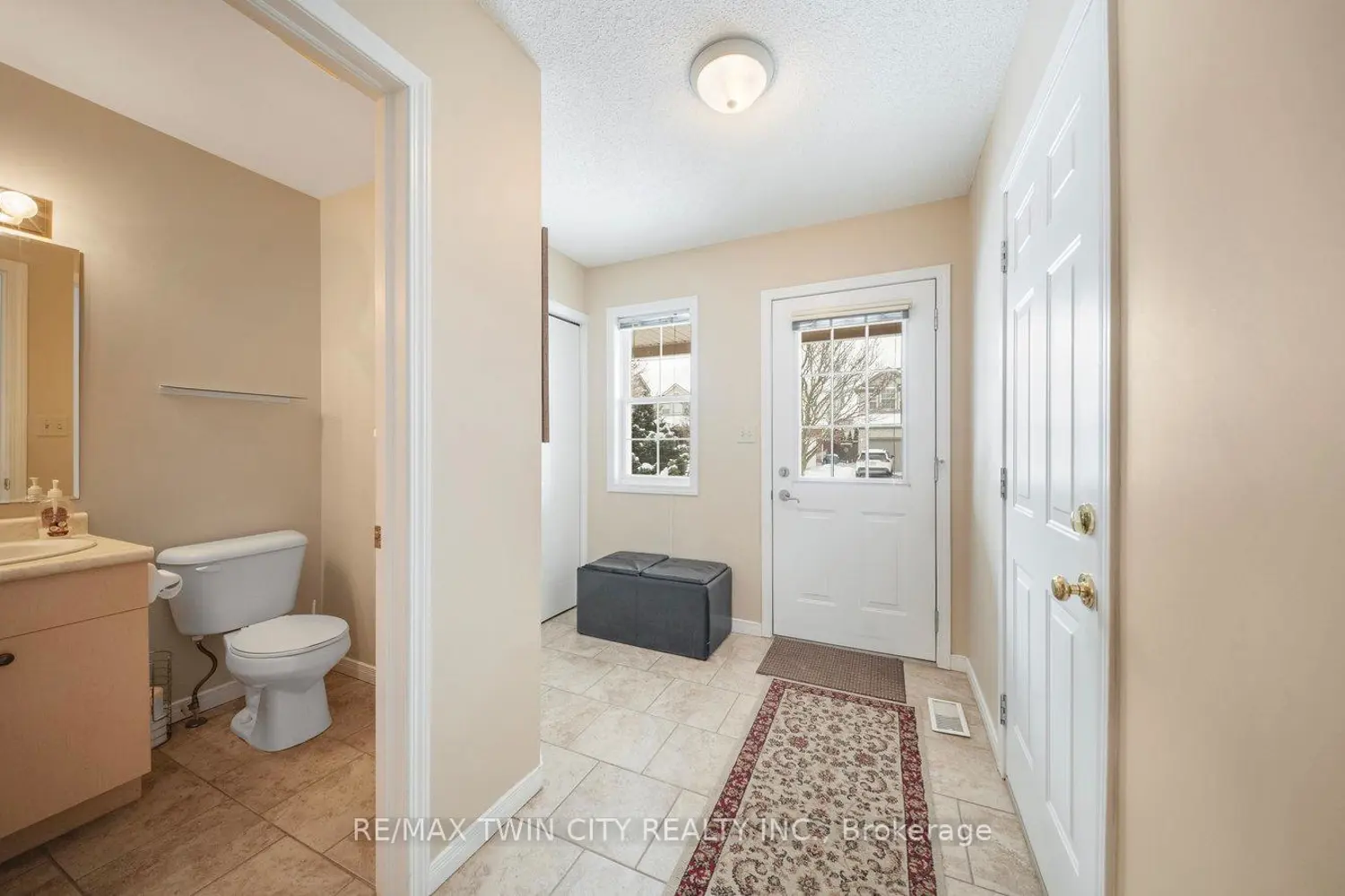 38 Sinclair Street photo 5