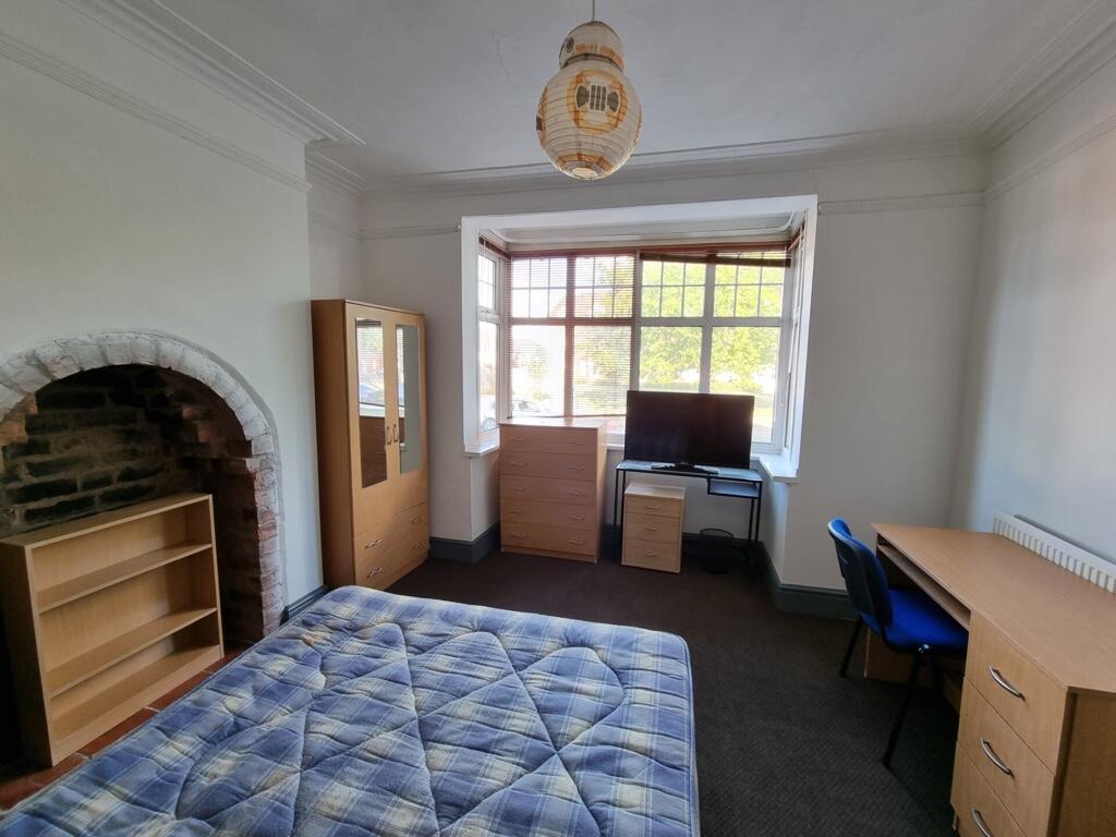 Additional image 5 of Oak Tree Lane, Birmingham, B29