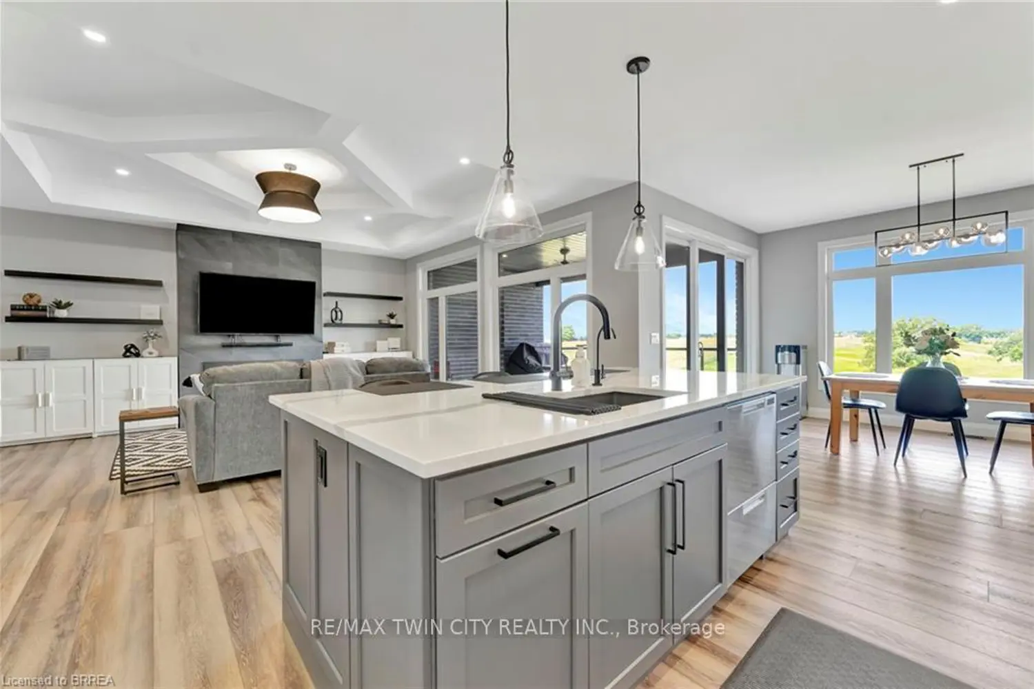 Additional image 3 of 14 Hudson Drive