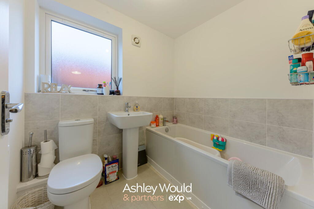 Additional image 12 of Rednall, B31 2GY