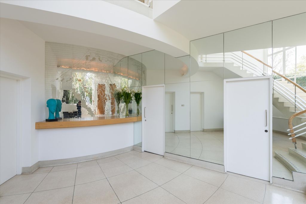 Additional image 25 of 6 bed detached house to rentSt. Anns Hill Road, Chertsey, Surrey KT16