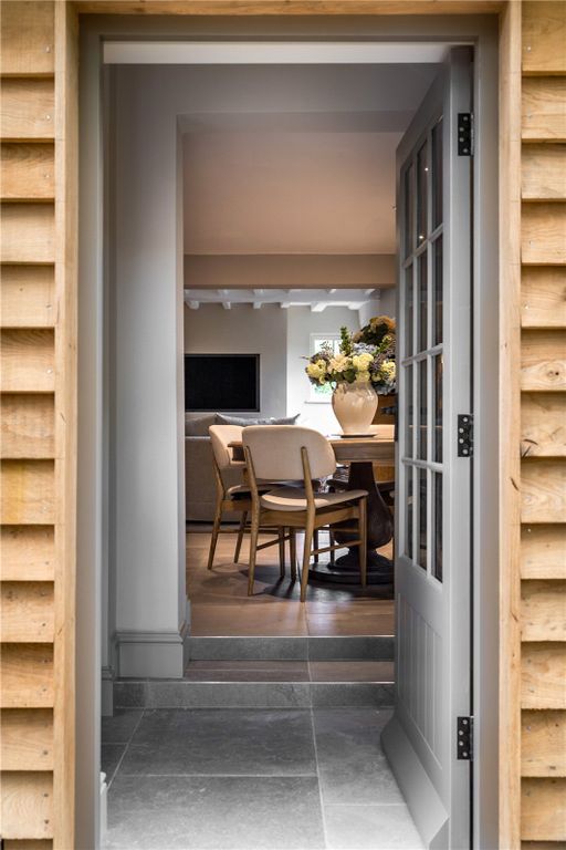 Additional image 23 of 6 bed detached house to rentBalchins Lane, Westcott, Dorking, Surrey RH4
