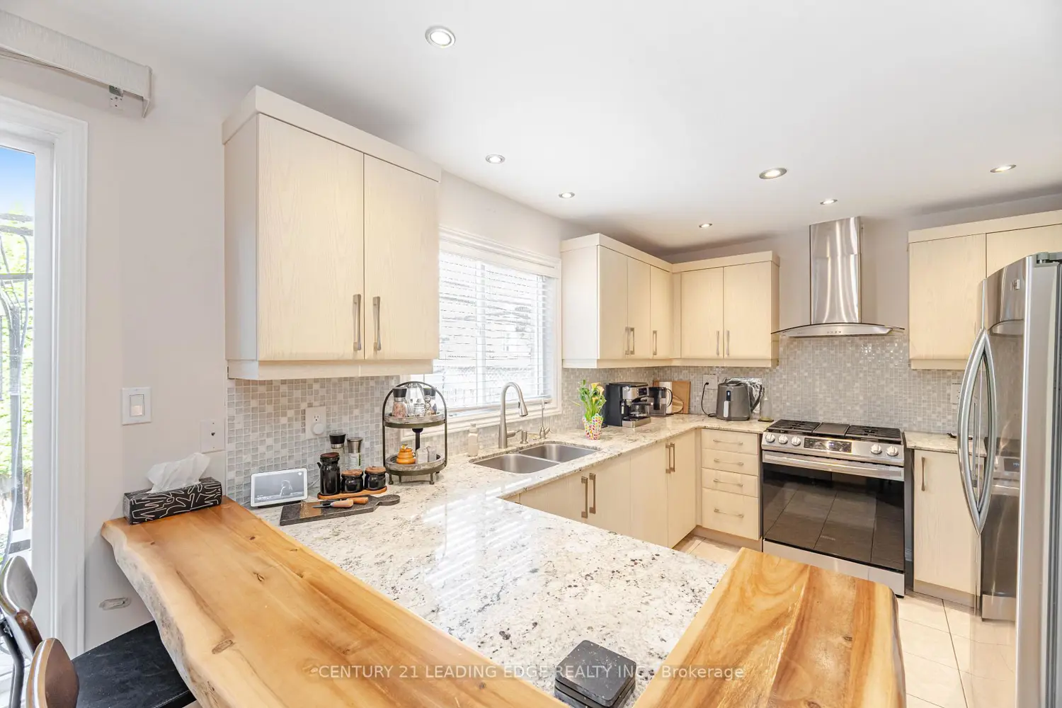 Additional image 6 of 344 Marble Place