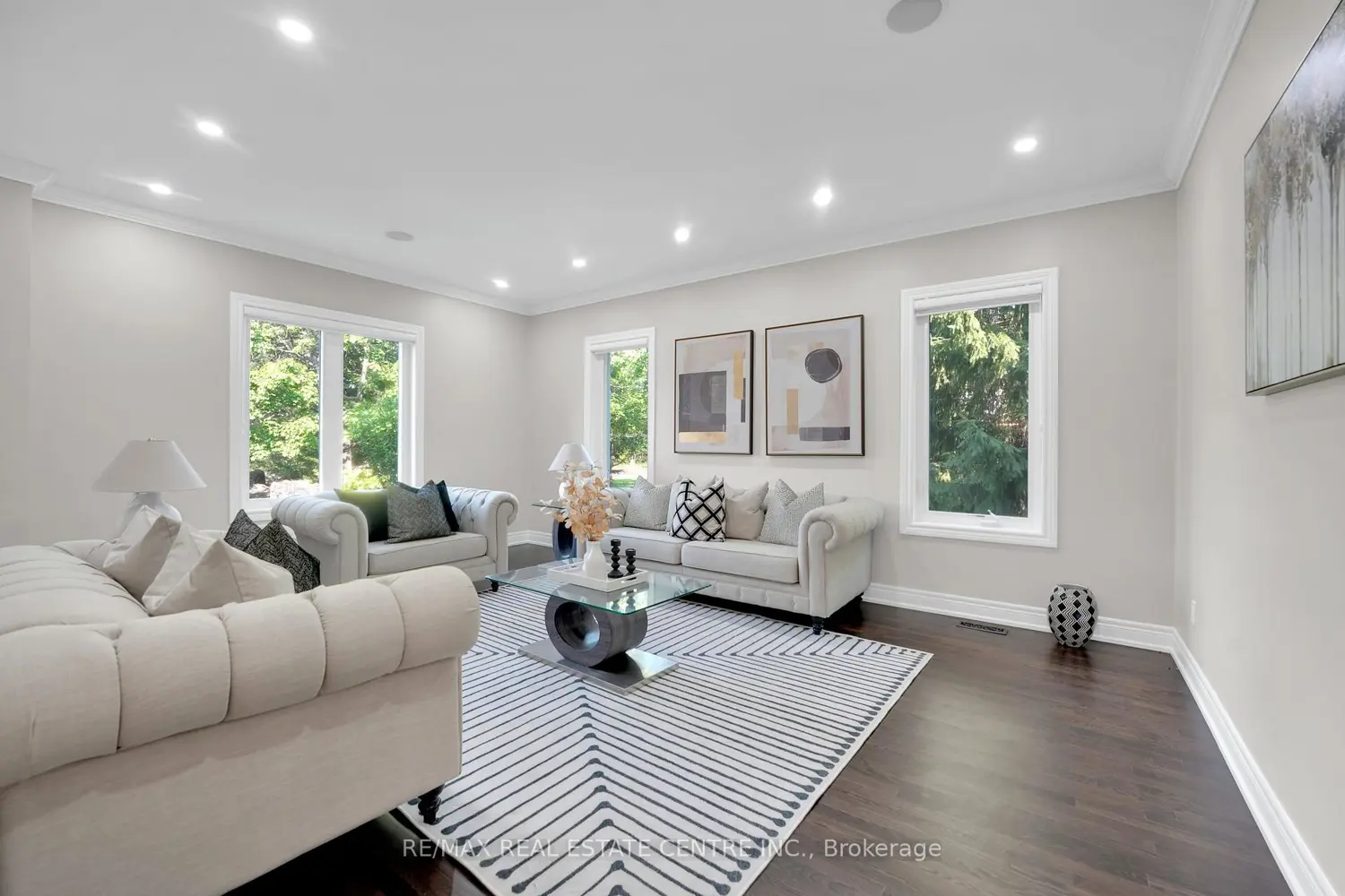 Additional image 5 of 11135 Menzies Court
