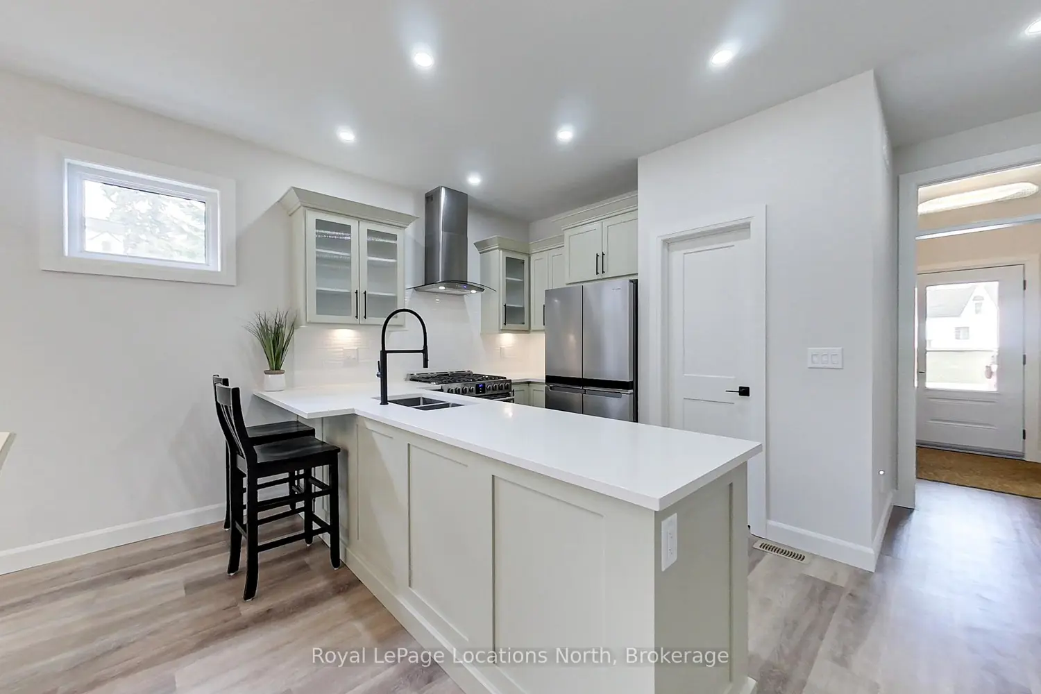 Additional image 6 of 145 Boucher Street