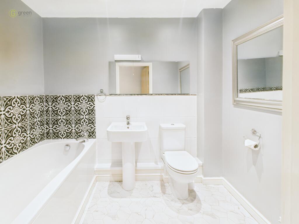 Additional image 4 of Oatfield Court, Hamstead Road