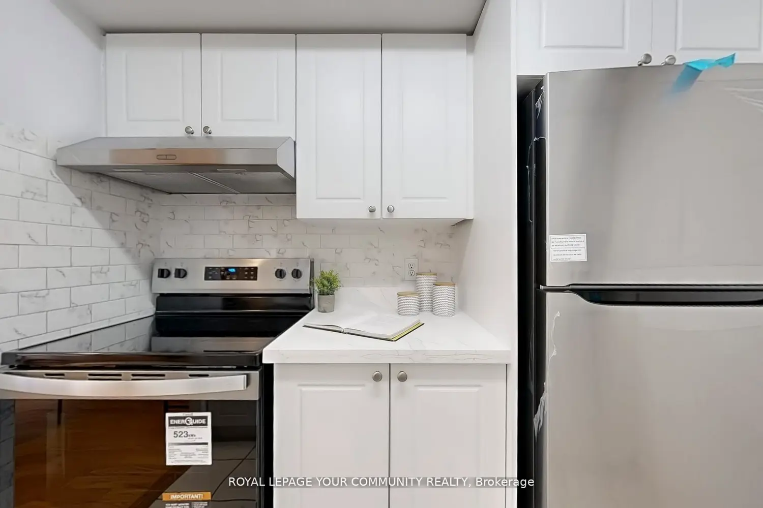 Additional image 11 of 260 Doris Avenue 1201