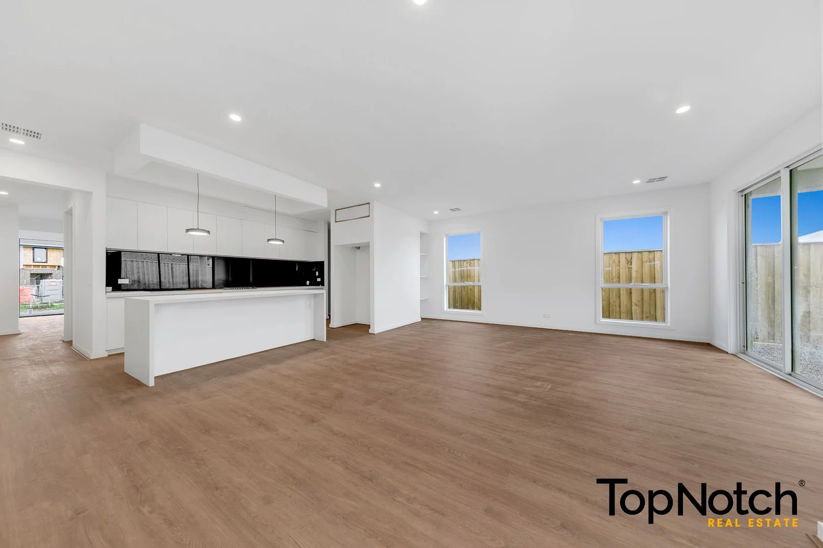 Additional image 6 of 385 Mandalay Circuit, Beveridge VIC 3753