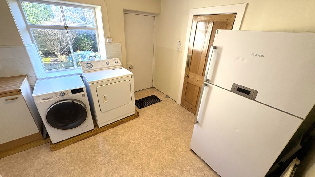 Additional image 9 of 5 bed detached house to rentRubislaw Den South, The West End, Aberdeen AB15