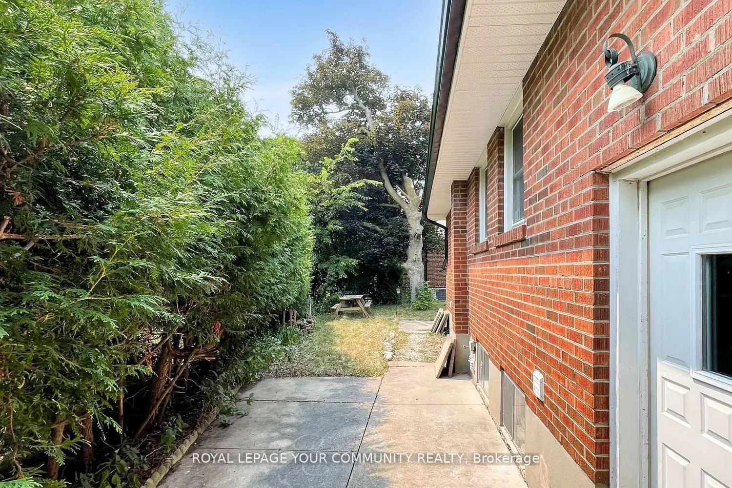 Additional image 17 of 39 Silverview Drive