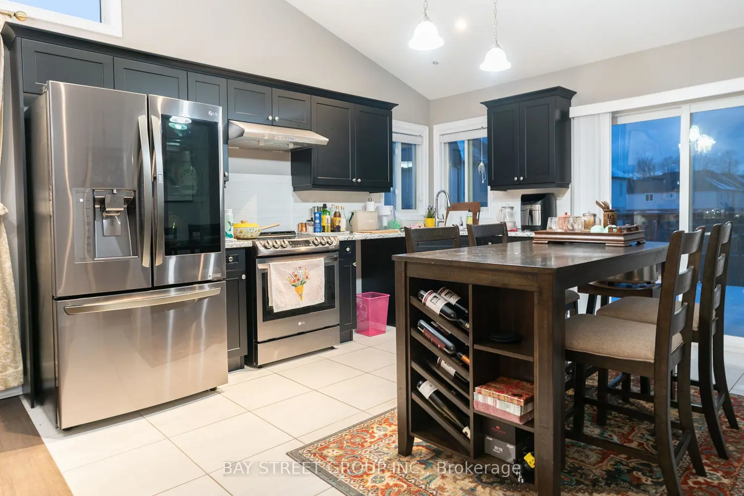 Additional image 4 of 7833 Oldfield Road