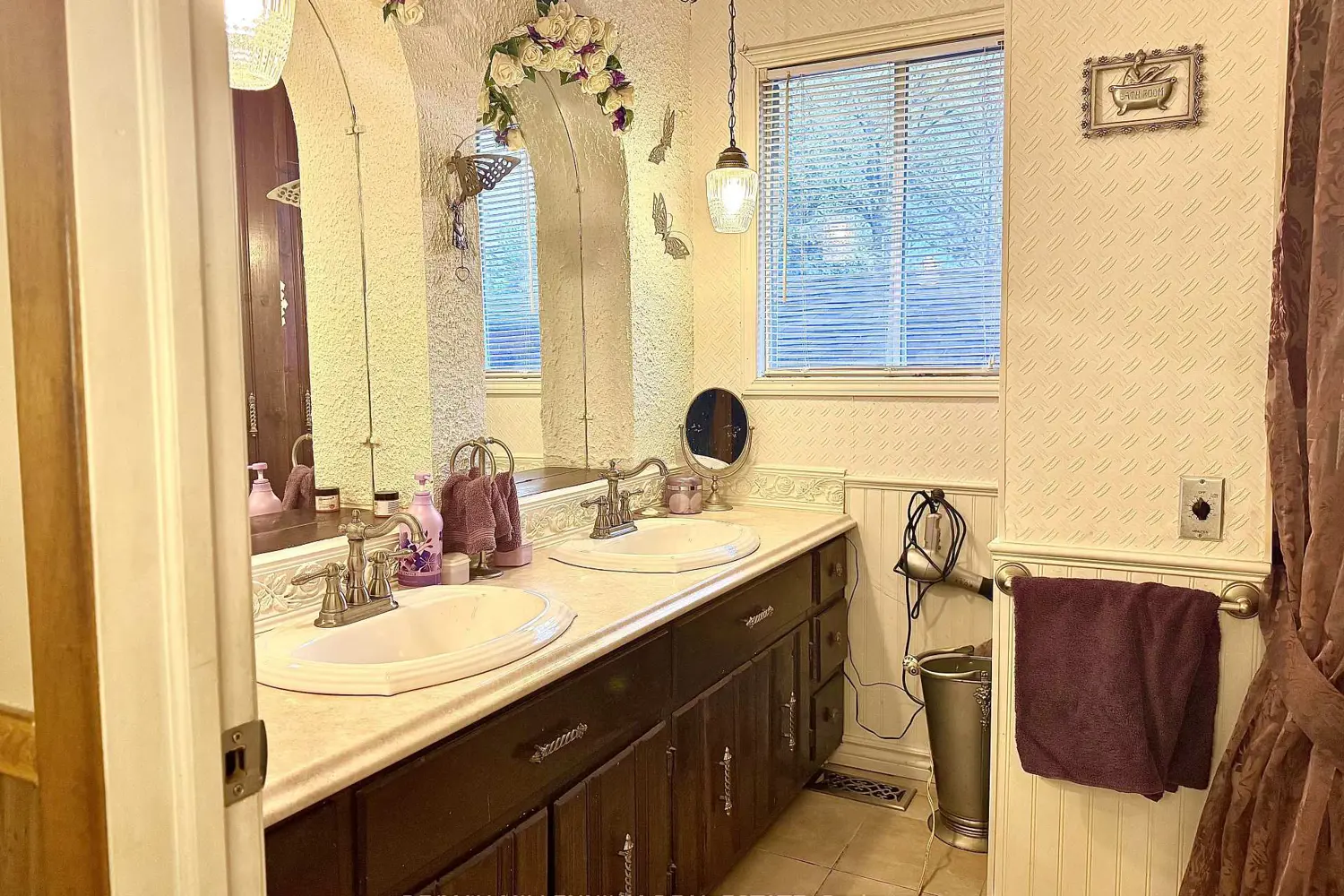 Additional image 3 of 3741 Cedar Rapids Drive