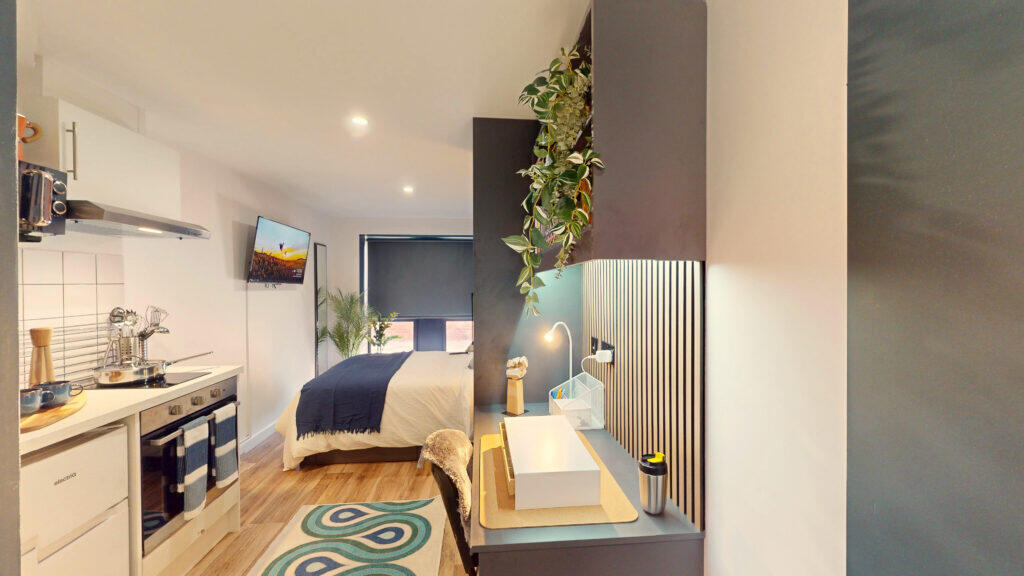 Studio 28, 1256-1258 Pershore Road, Selly Oak, B30 2YA