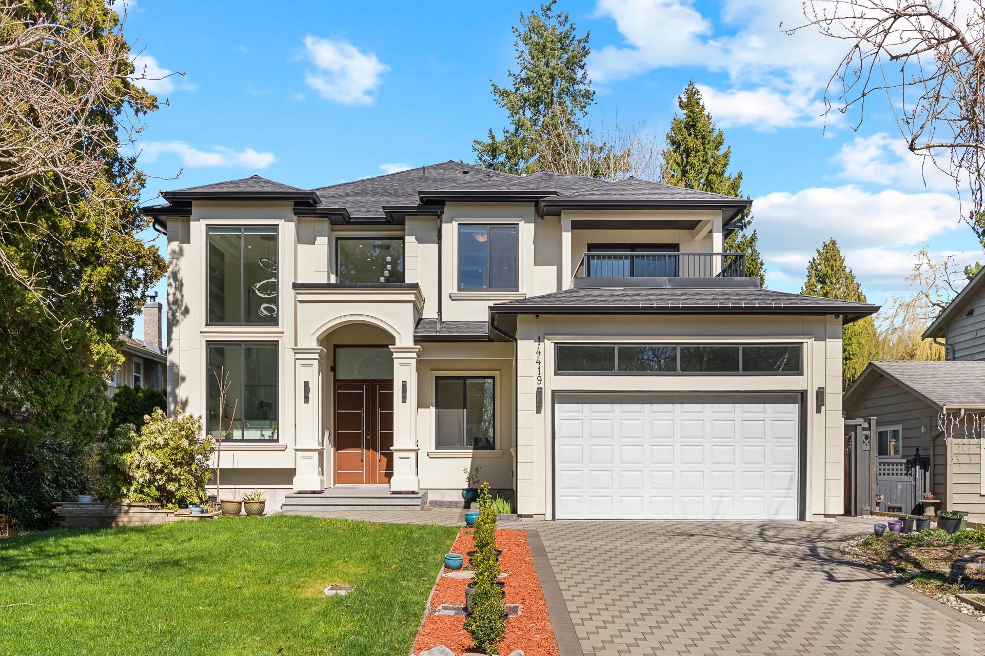 14419 17a Avenue, Surrey, BC, V4A 5P5