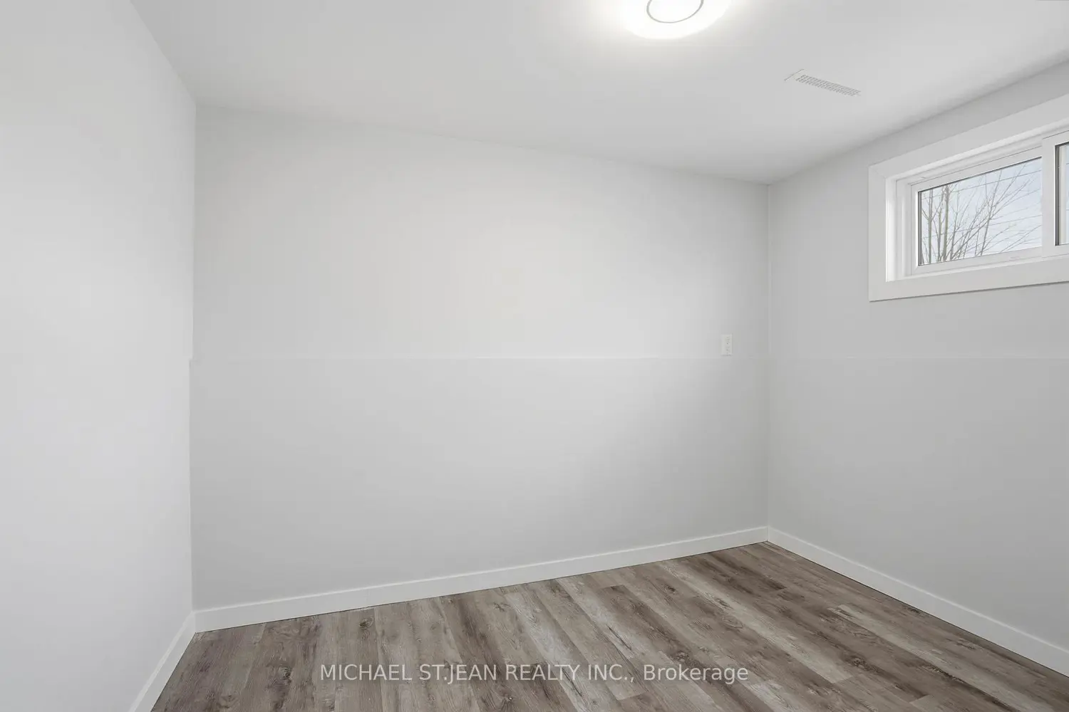 Additional image 11 of 93 Wellington Street