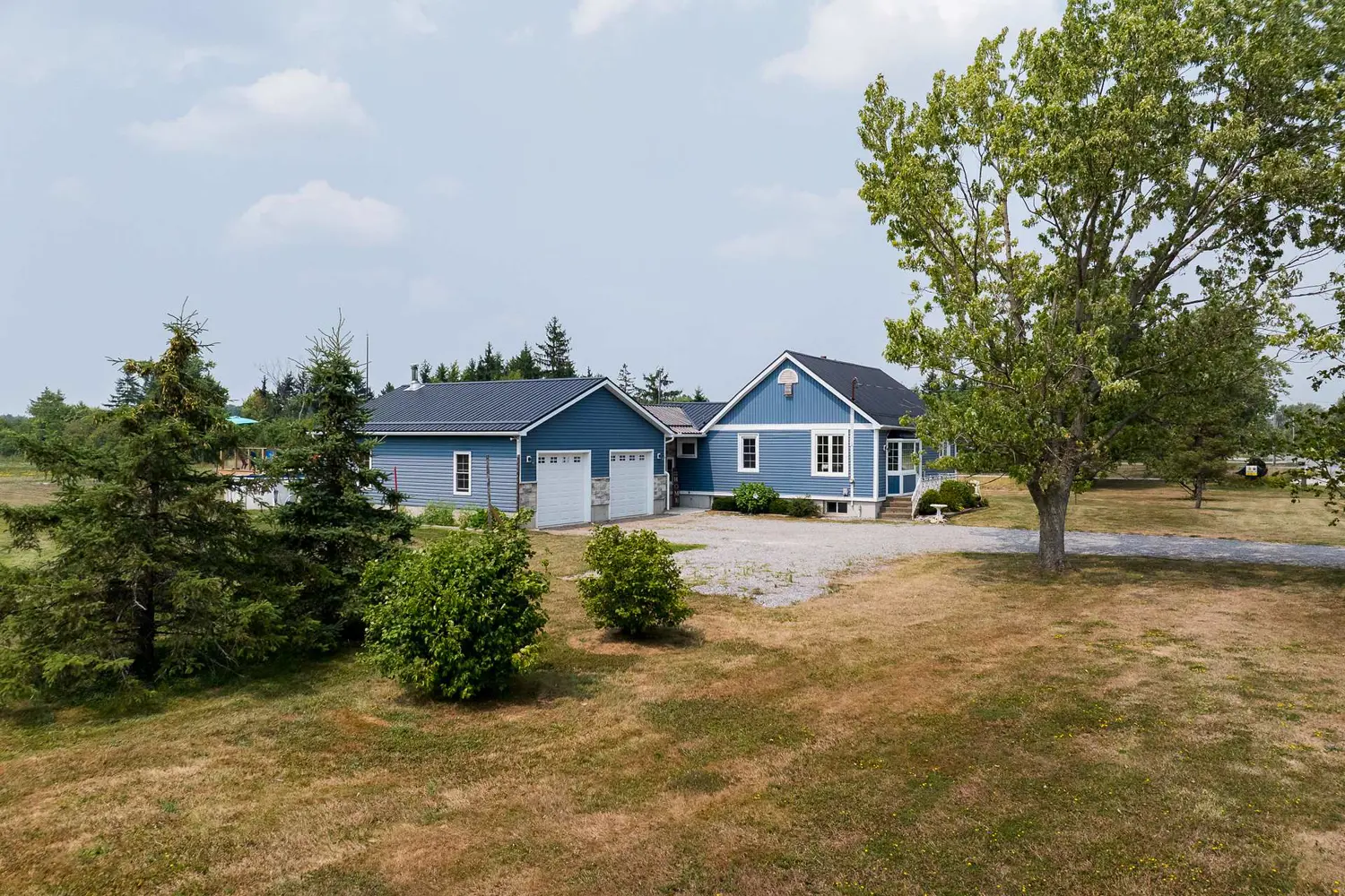 2227 Burger Road photo 4