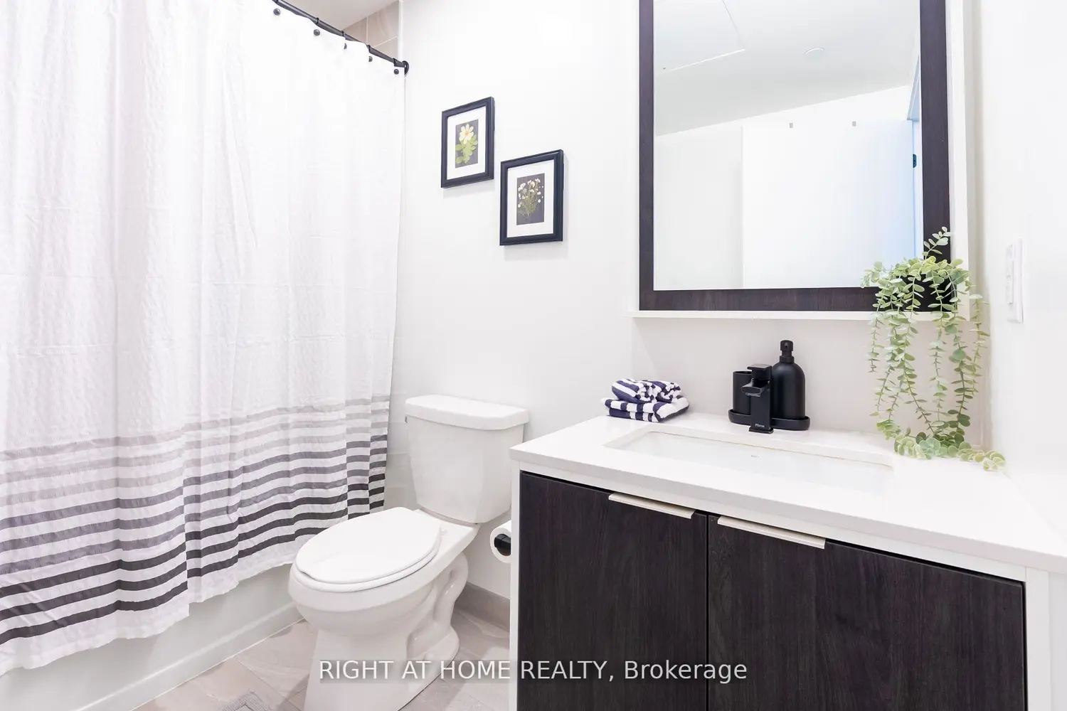 Additional image 5 of 36 Zorra Street 1101