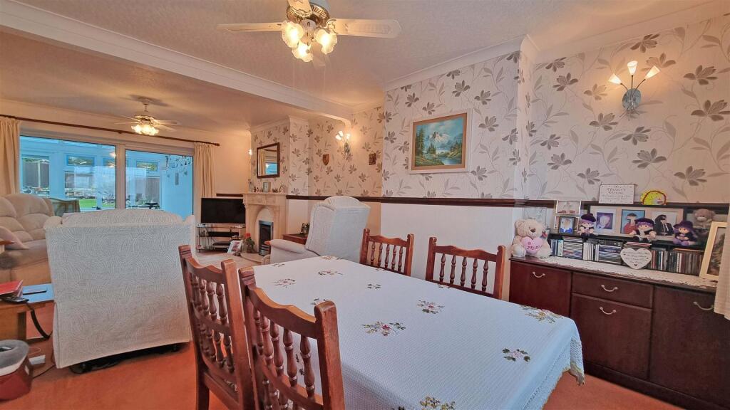 Additional image 4 of Douglas Road, Hollywood