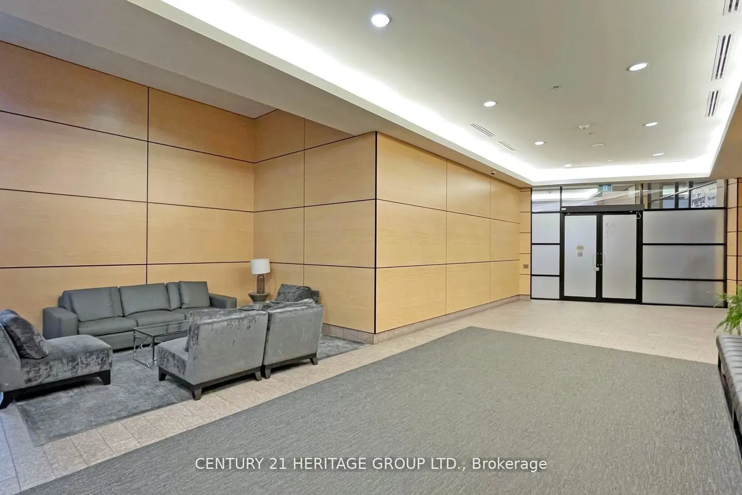 Additional image 16 of 2910 Highway 7 Road 405